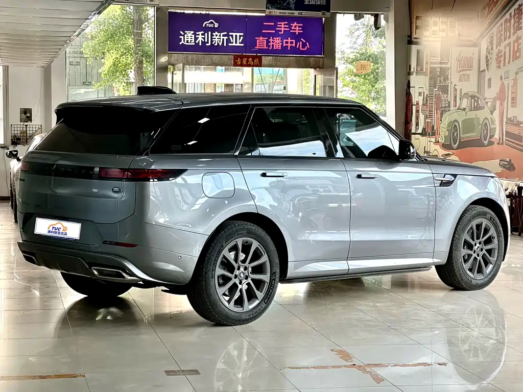 Land Rover Range Rover Sport 2023 — фото 4