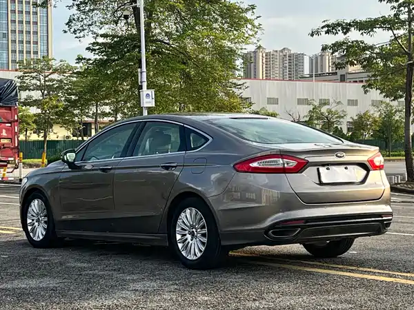 Ford Mondeo 2013