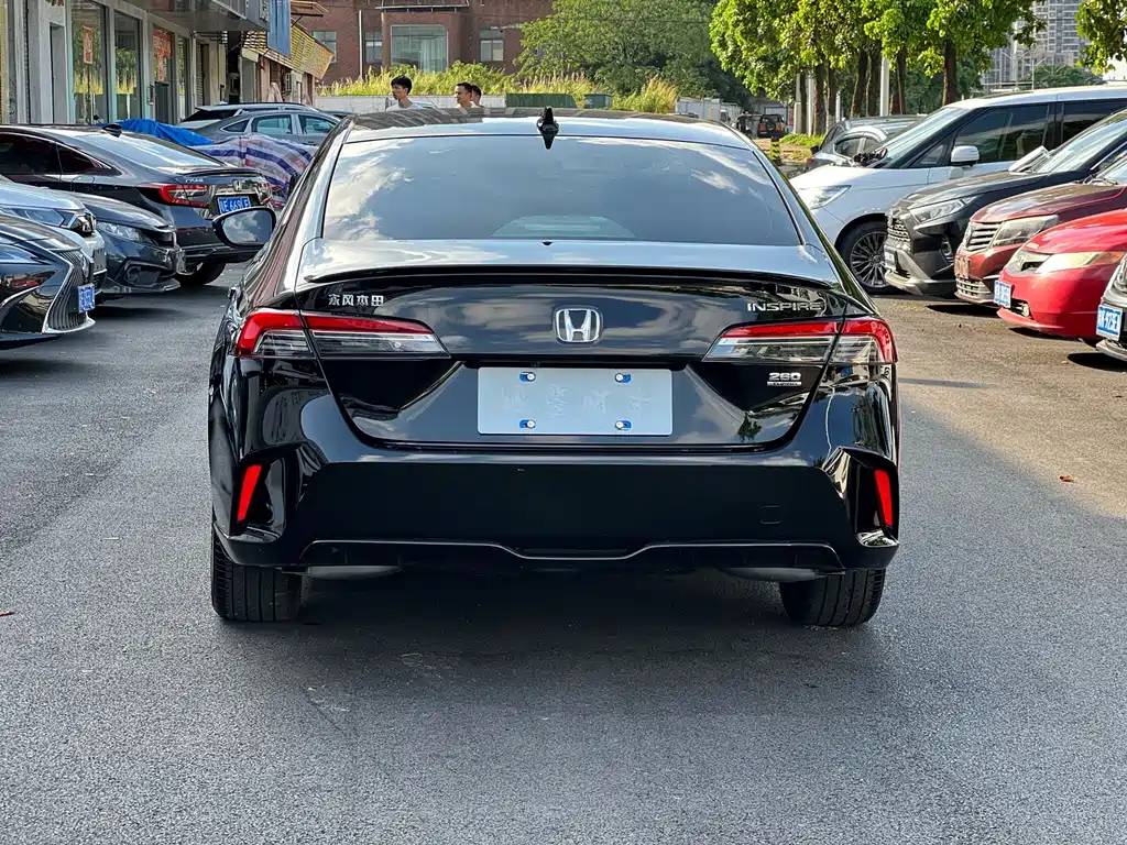 Honda Inspire 2025 — фото 8
