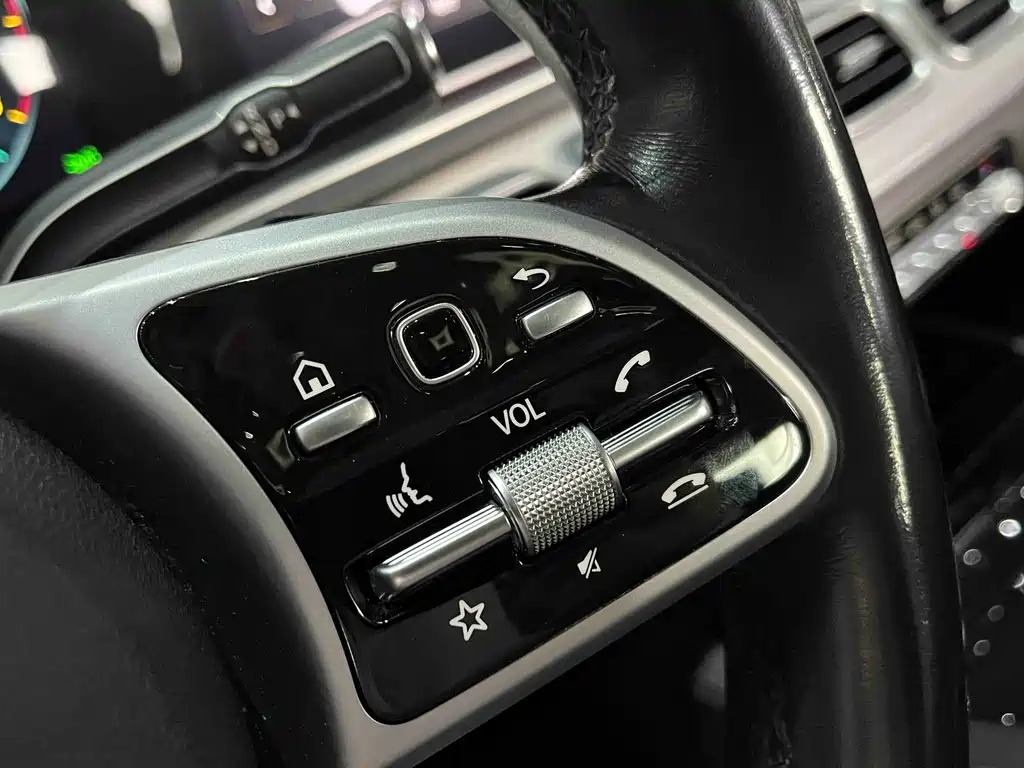 Mercedes-Benz GLE 2021 — фото 17
