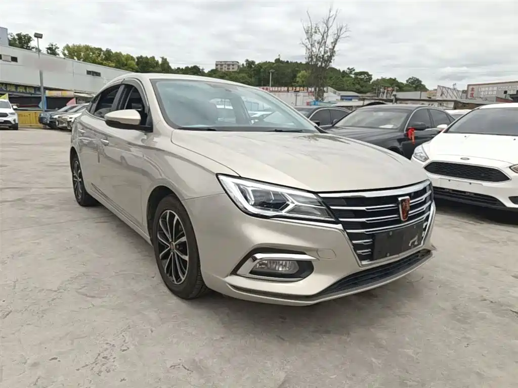 Roewe i5 2020 — фото 4