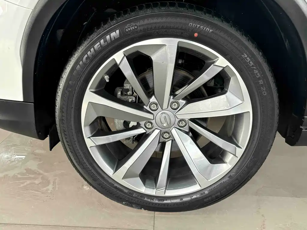 GAC Motor Trumpchi GS8 2020 — фото 25