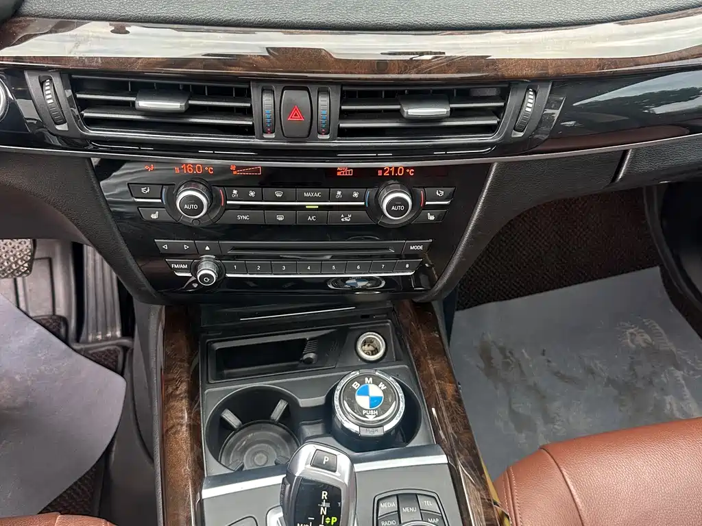 BMW X5 2015 — фото 10