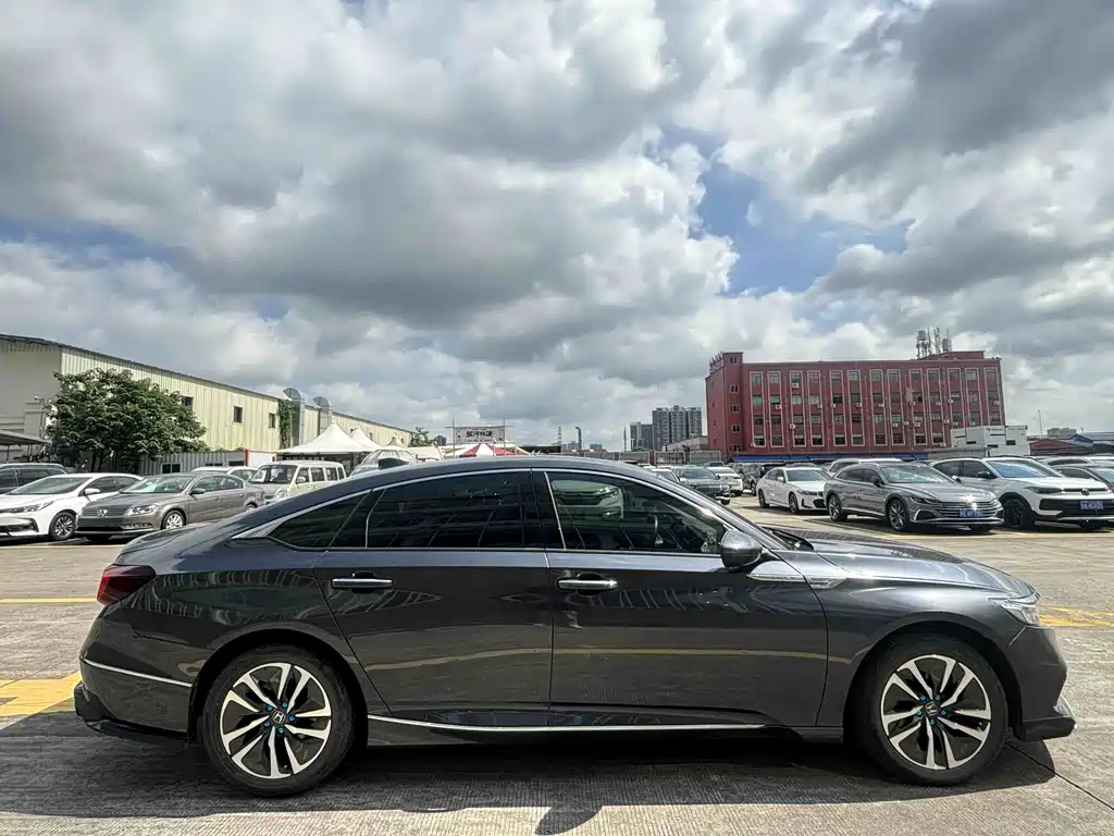 Honda Accord 2023