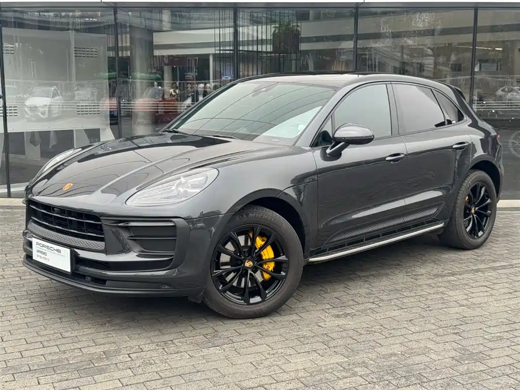 Porsche Macan 2022 — фото 1