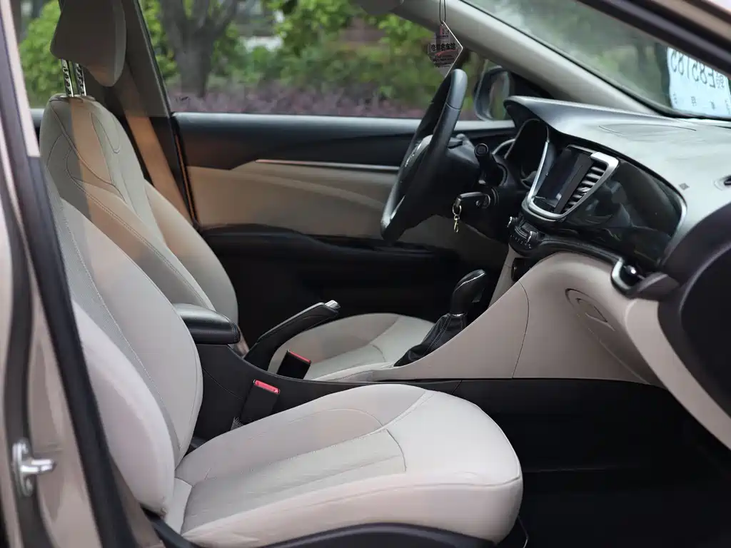 Buick Excelle 2020 — фото 17