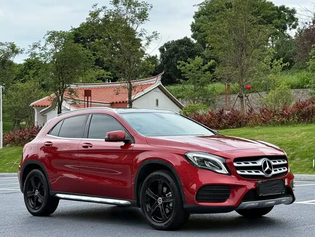 Mercedes-Benz GLA 2019