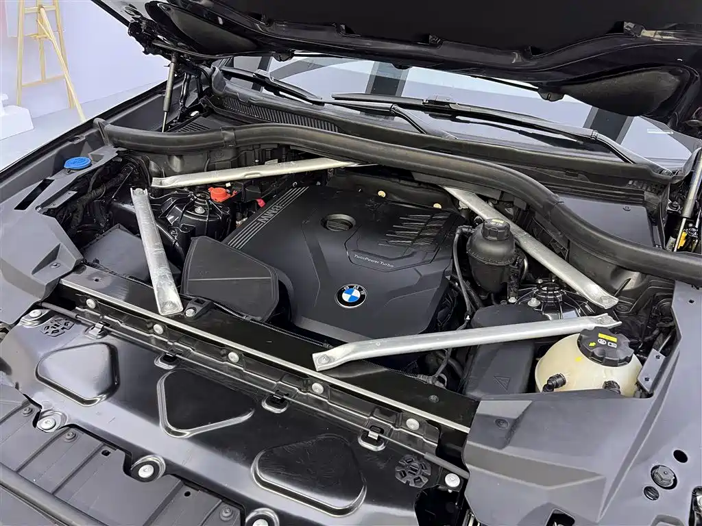 BMW X6 2021 — фото 12