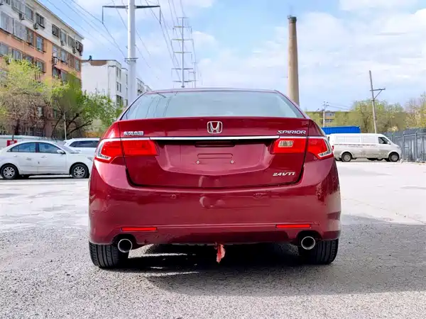 Honda Spirior 2013