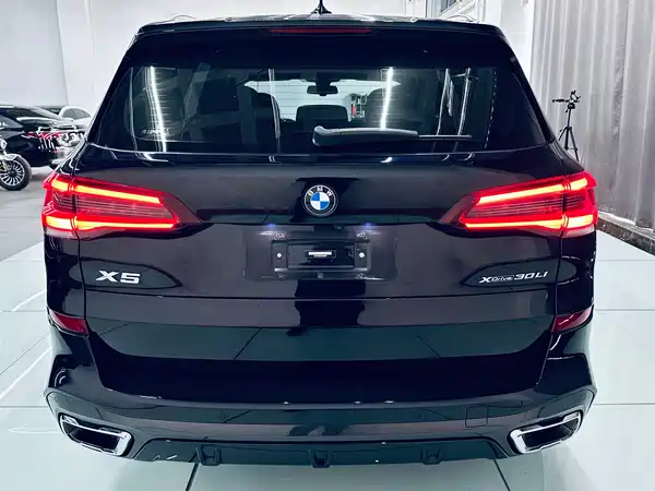 BMW X5 2022