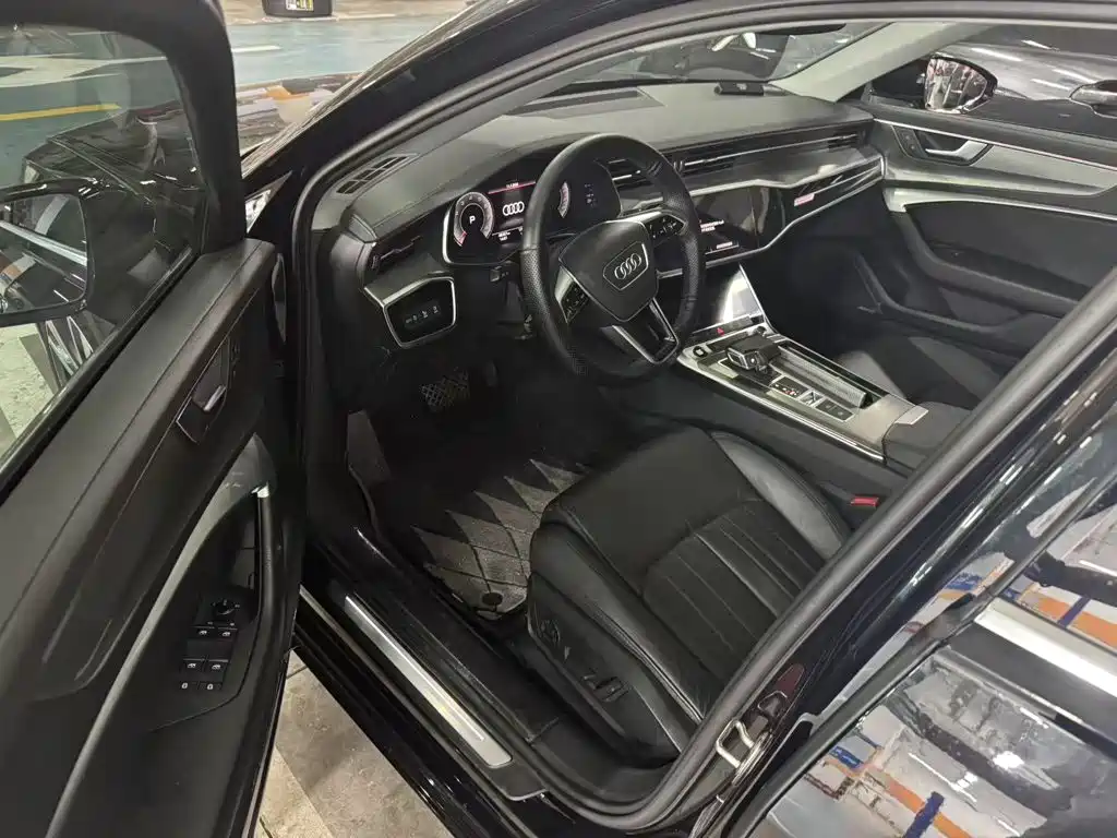 Audi A6L 2021