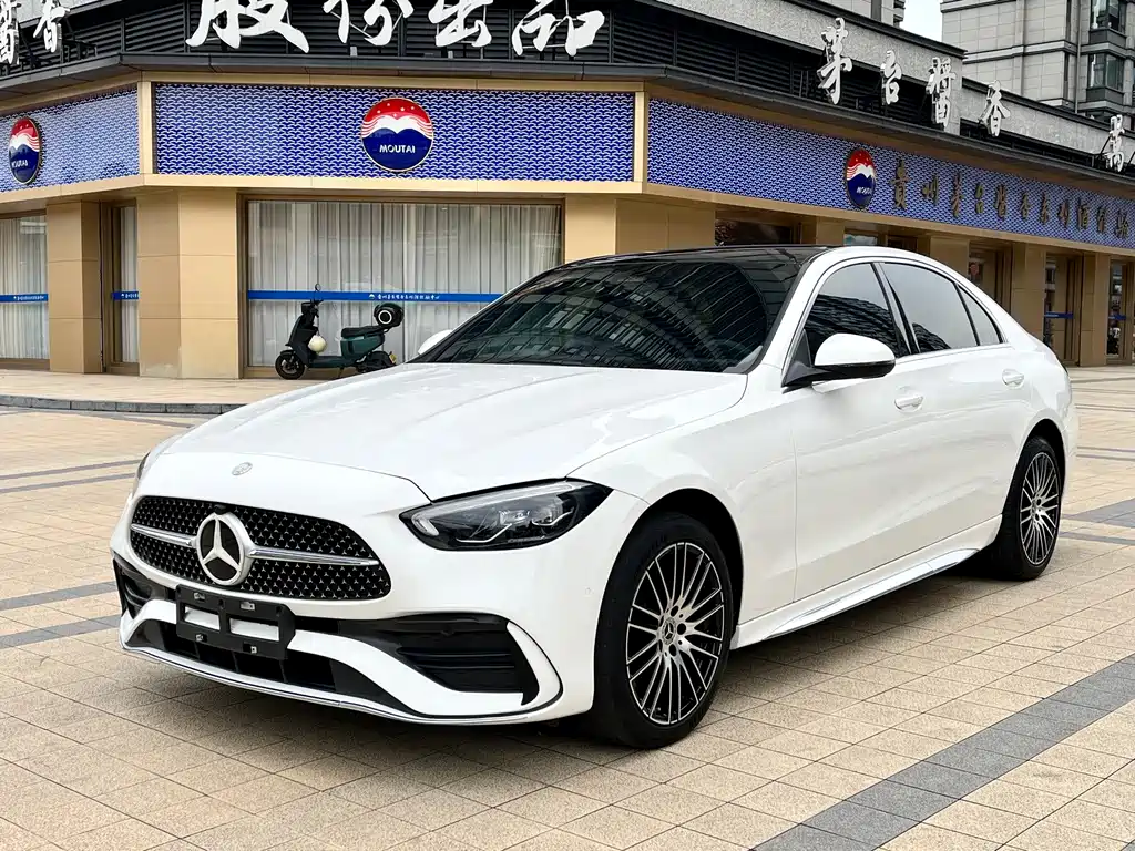 Mercedes-Benz C-Class 2024 — фото 1