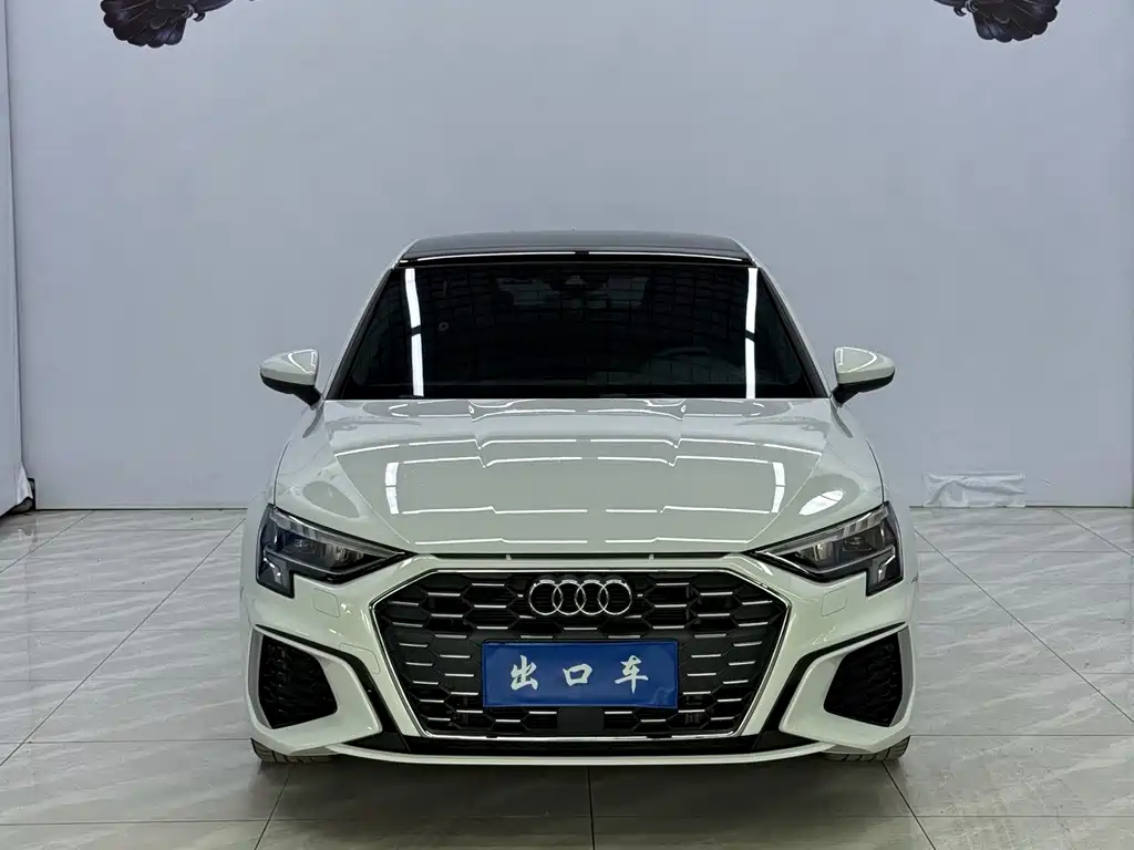 Audi A3 2022 — фото 2