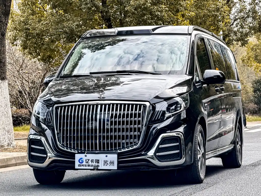 Mercedes-Benz Vito 2023 — фото 1