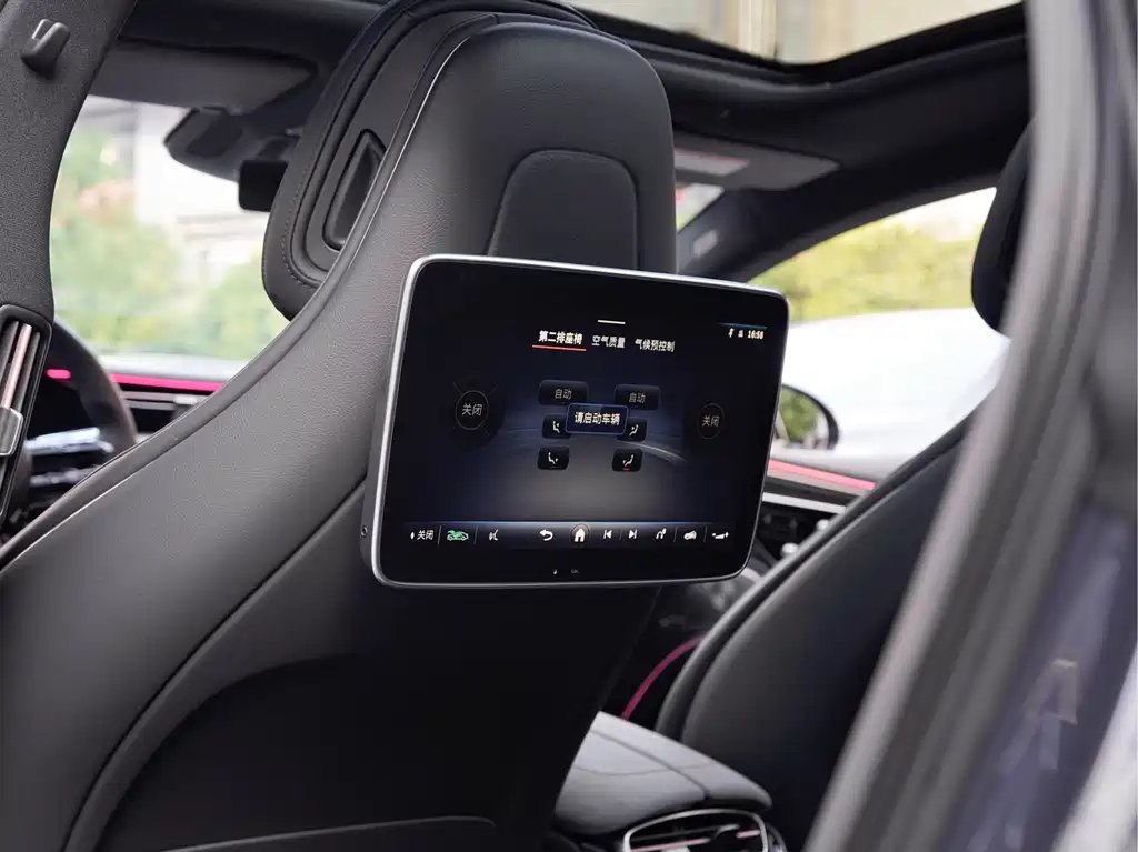 Mercedes-Benz EQS AMG 2025 — фото 18