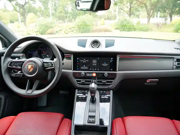 Porsche Macan 2026