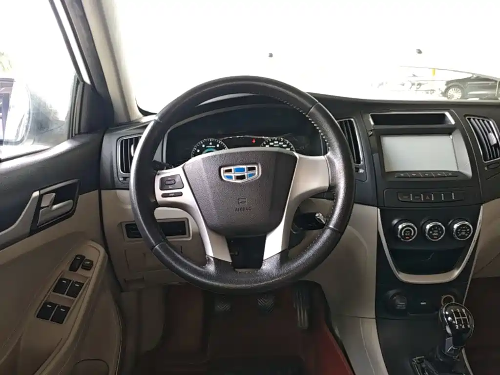 Geely Vision 2015 — фото 11