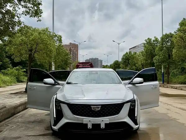 Cadillac CT5 2024