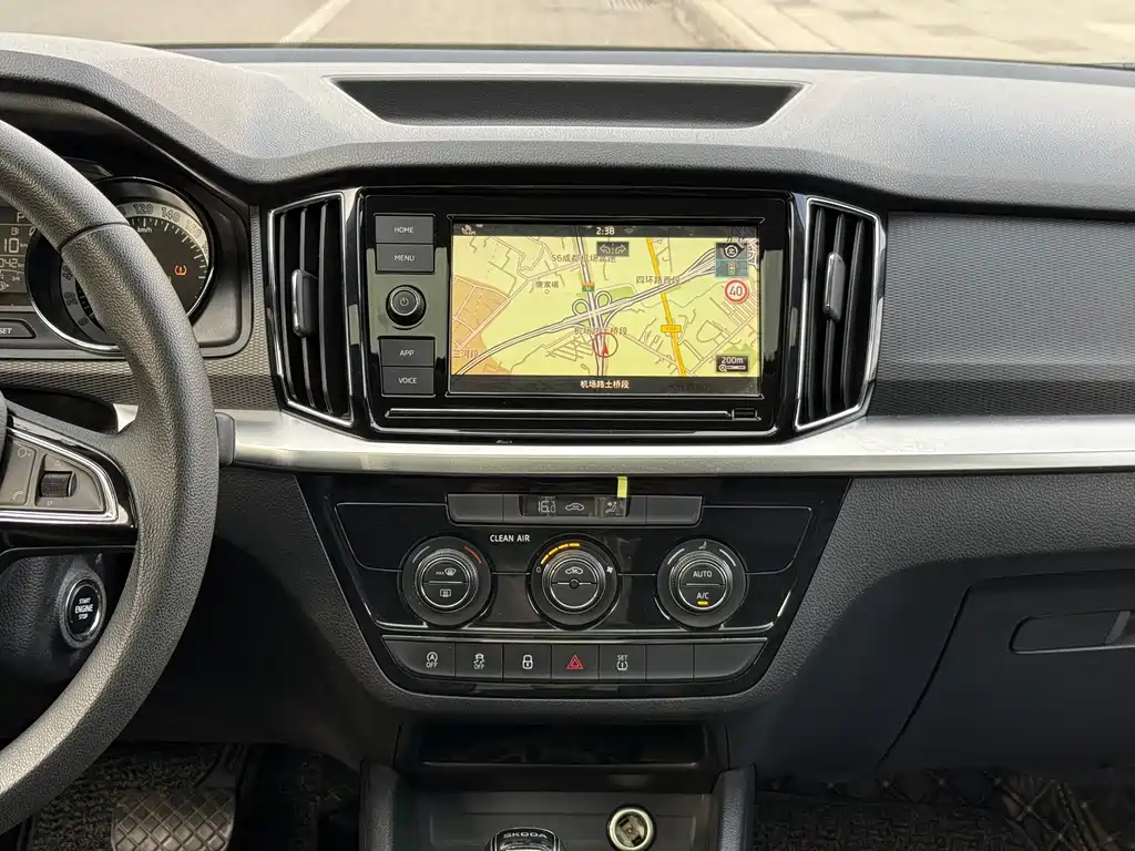 Skoda Kamiq 2020 — фото 10