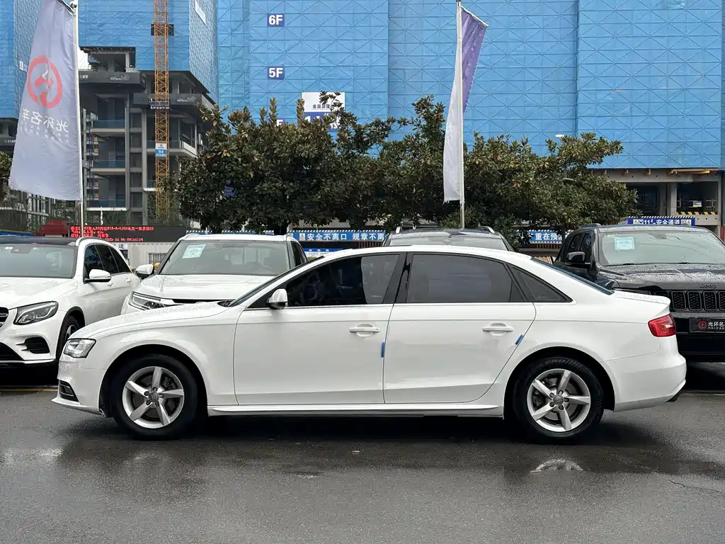 Audi A4L 2016 — фото 3