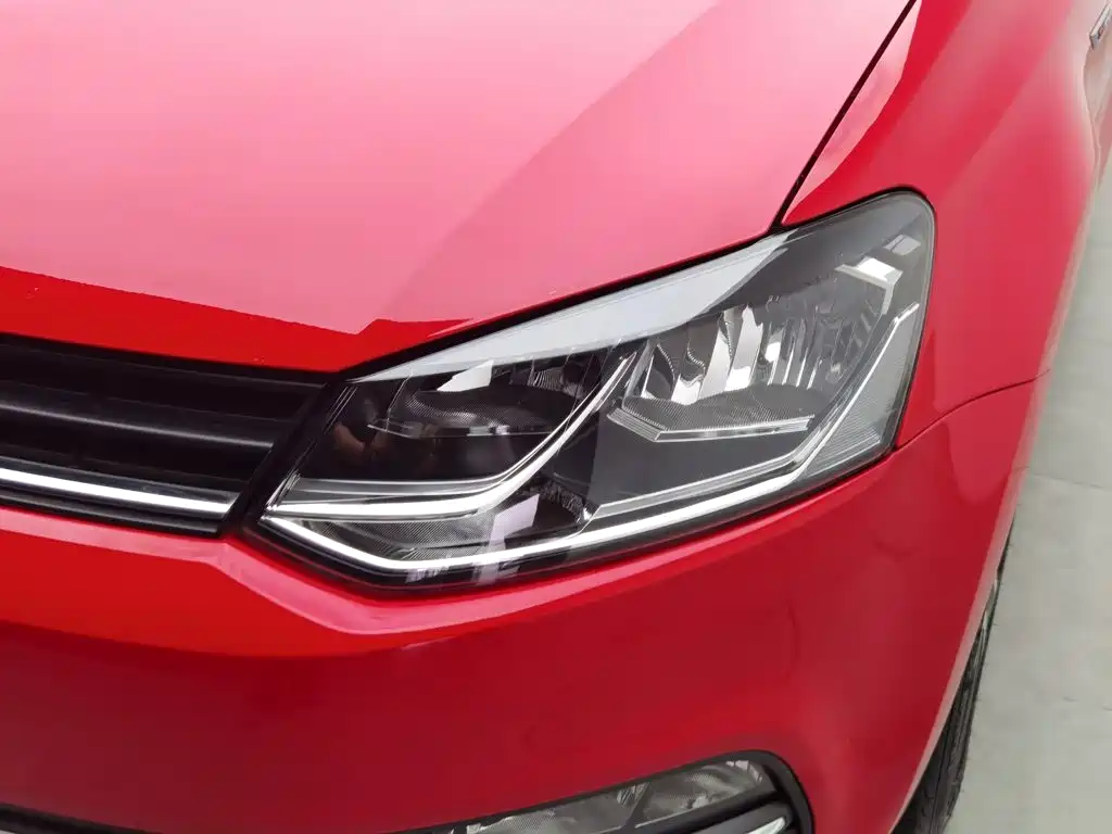Volkswagen Polo 2014