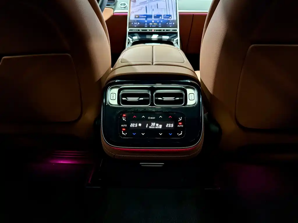Mercedes-Benz S-Class 2024 — фото 27