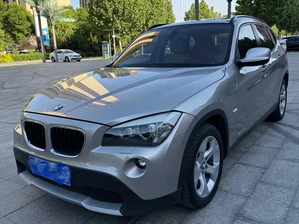 BMW X1 2012