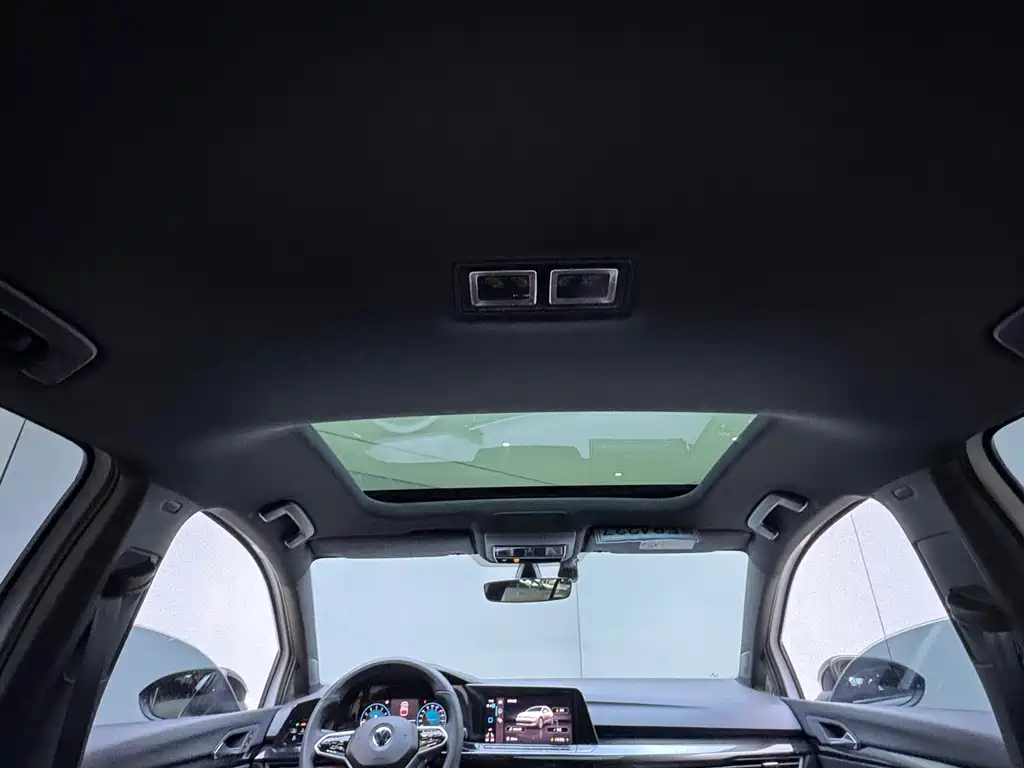Volkswagen Golf 2022