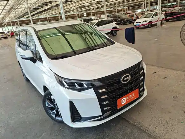 GAC Trumpchi M6 2022