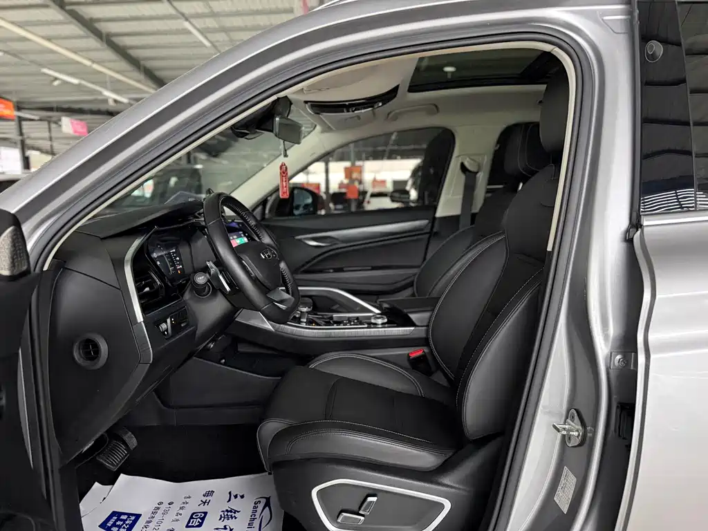 Geely Xingyue 2021 — фото 6