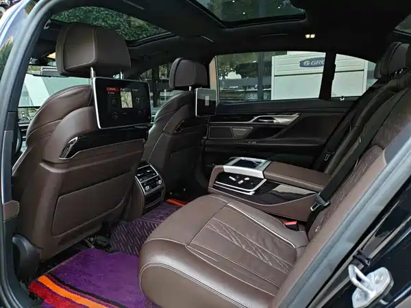 BMW 7 Series 2018