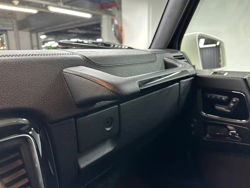 Mercedes-Benz G-Class AMG 2013 — фото 18