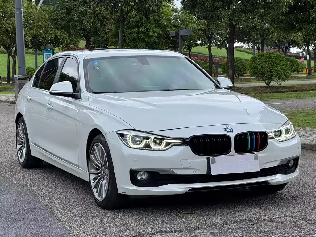 BMW 3 Series 2019 — фото 3