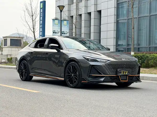 Changan UNI-V 2022