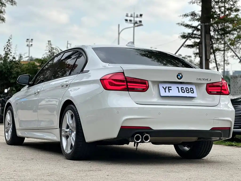 BMW 3 Series 2017