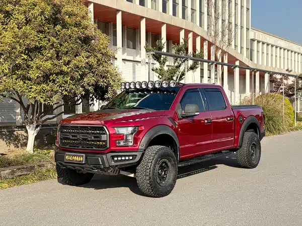 Ford F-150 Raptor 2020