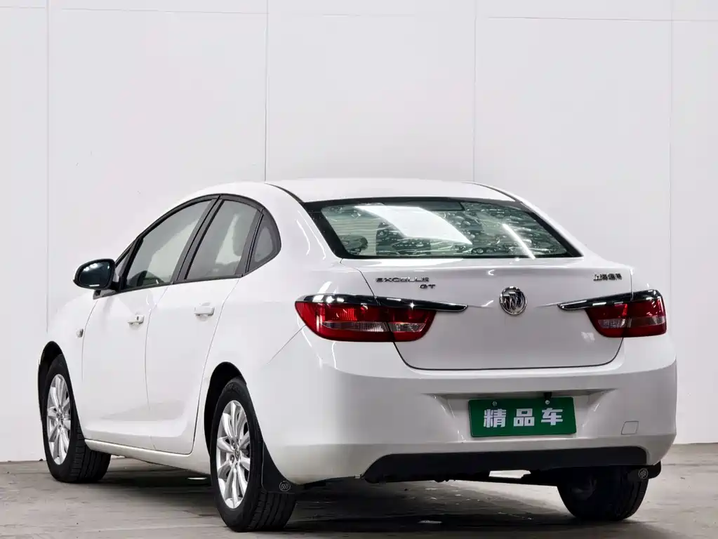 Buick Excelle 2014 — фото 6