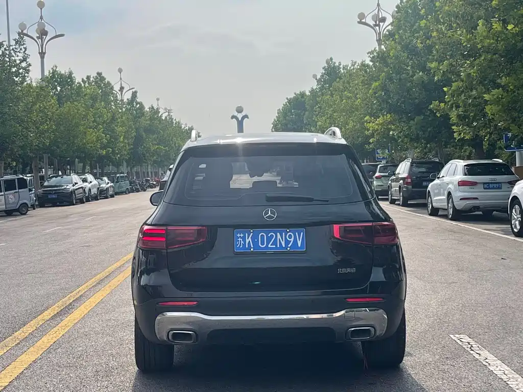 Mercedes-Benz GLB 2024