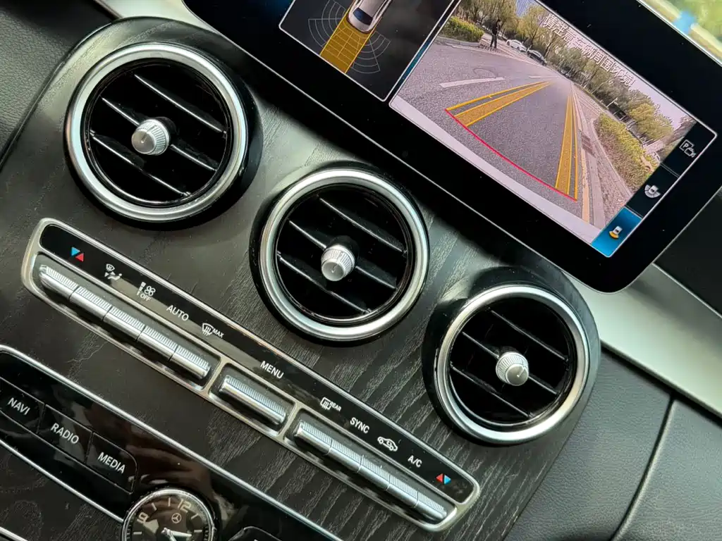 Mercedes-Benz C-Class 2021 — фото 13