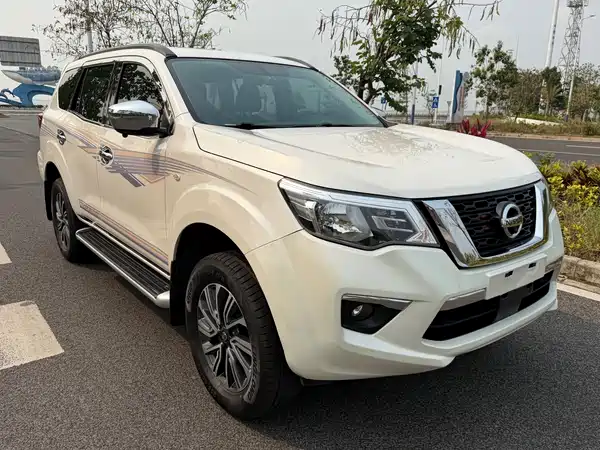 Nissan Terra 2020