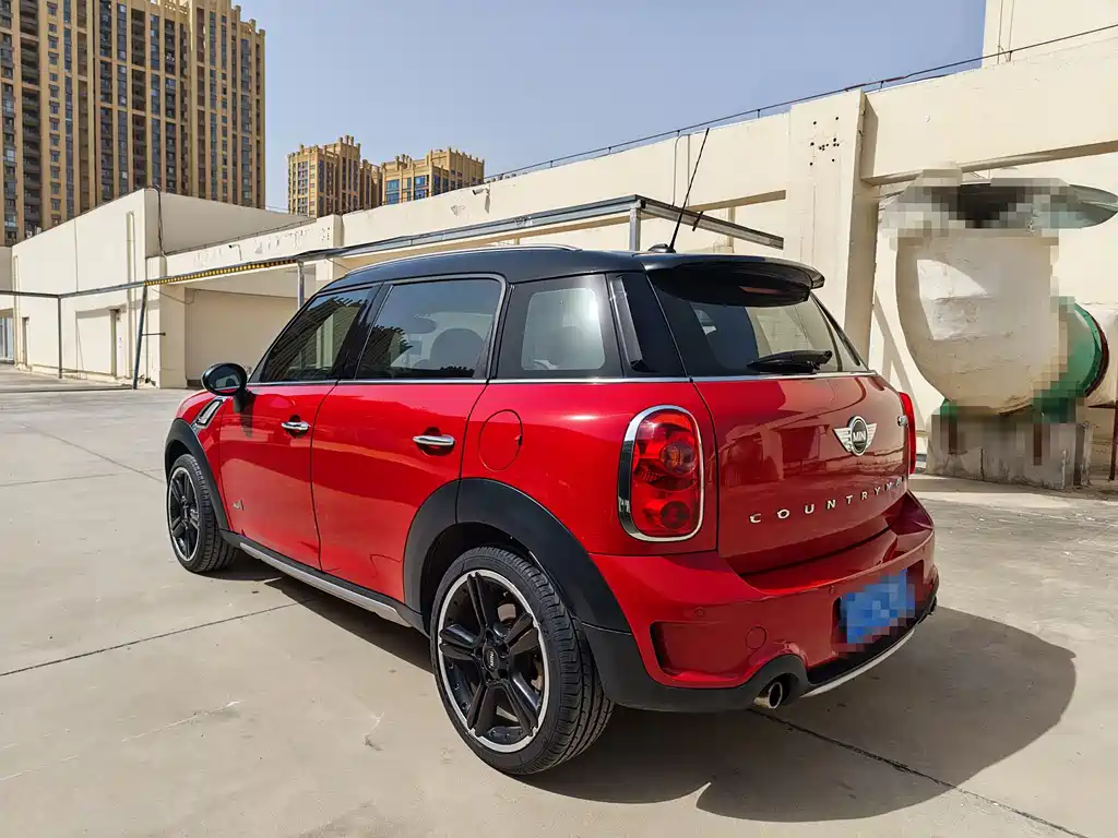 MINI Countryman 2016 — фото 16