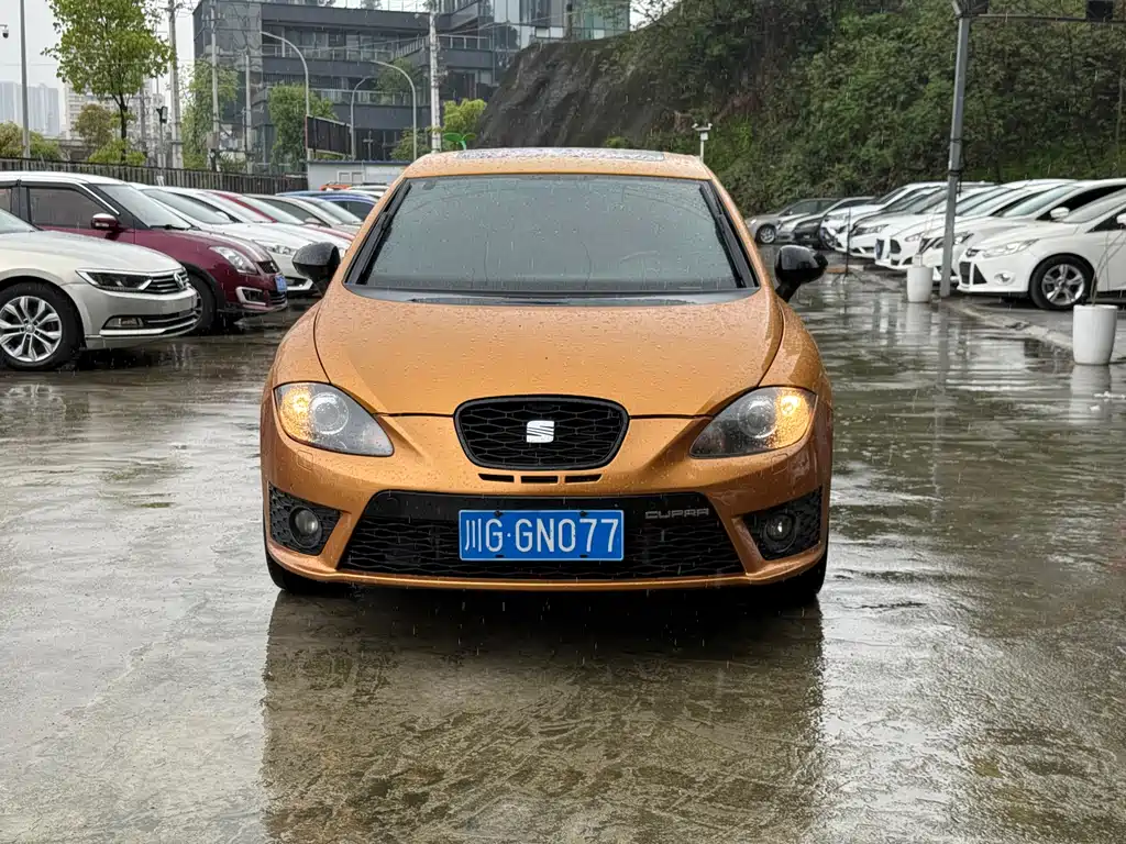 SEAT Leon 2013 — фото 2