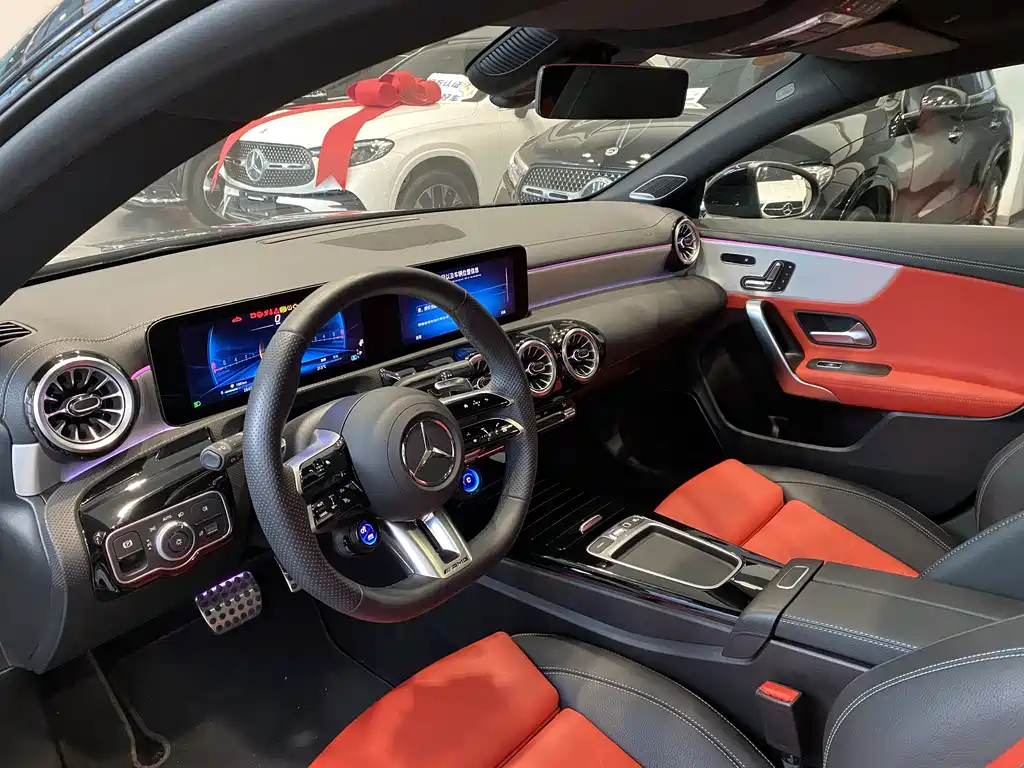 Mercedes-Benz CLA AMG 2025 — фото 7