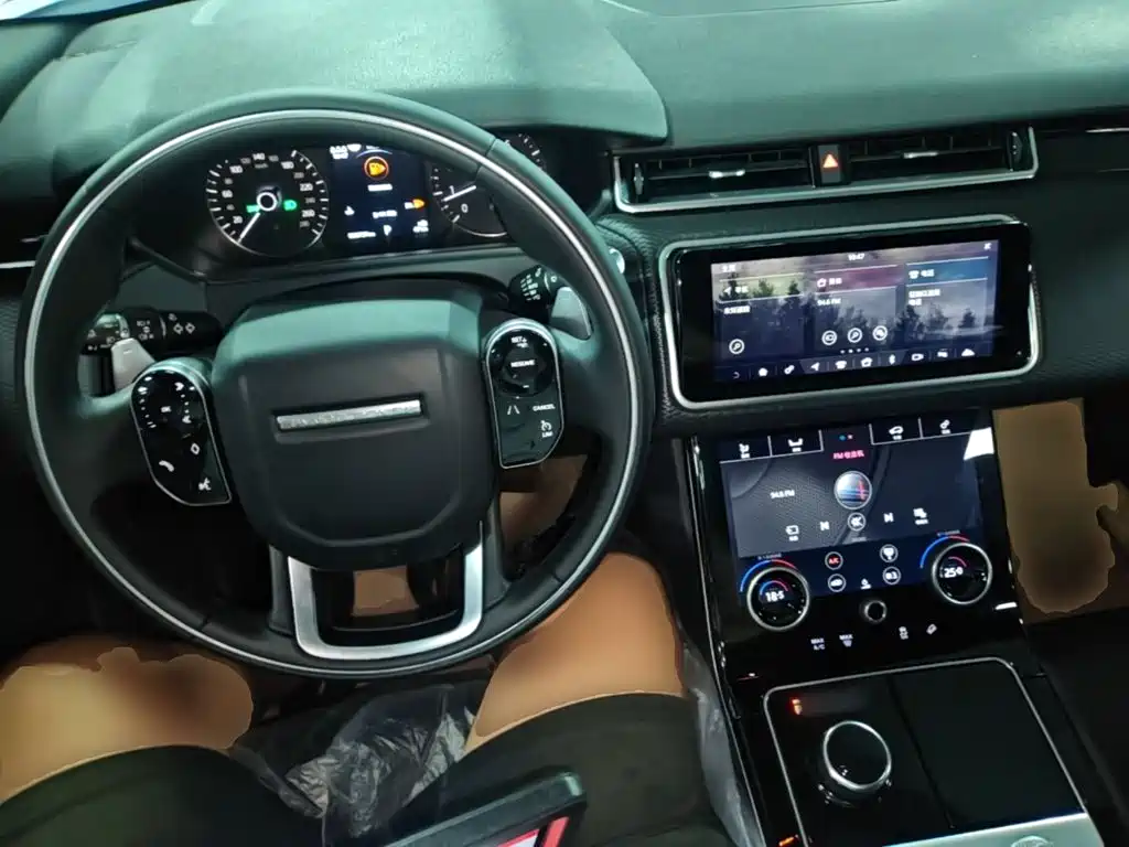 Land Rover Range Rover Velar 2019 — фото 10