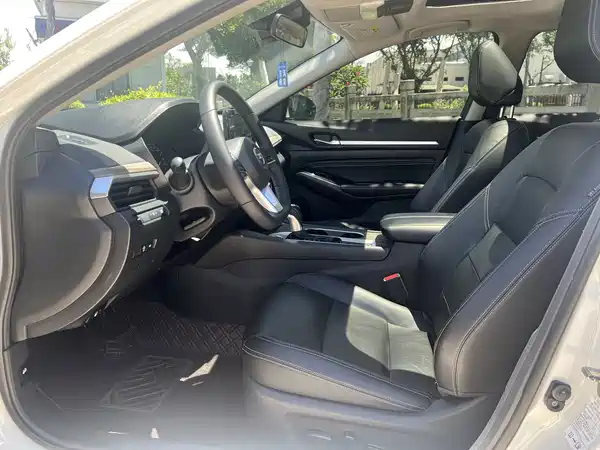 Nissan Teana 2021
