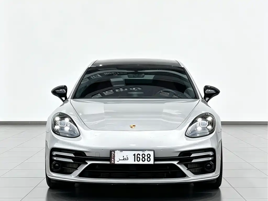 Porsche Panamera 2019 — фото 16