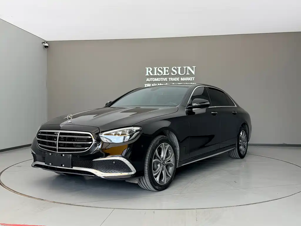 Mercedes-Benz E-Class 2023 — фото 5
