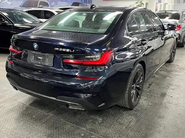 BMW 3 Series 2021