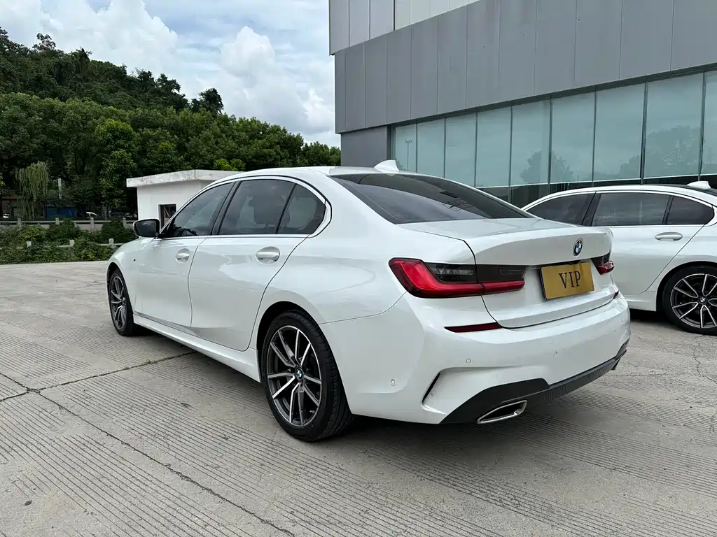 BMW 3 Series 2020