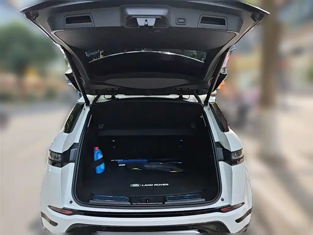 Land Rover Evoque 2022 — фото 15